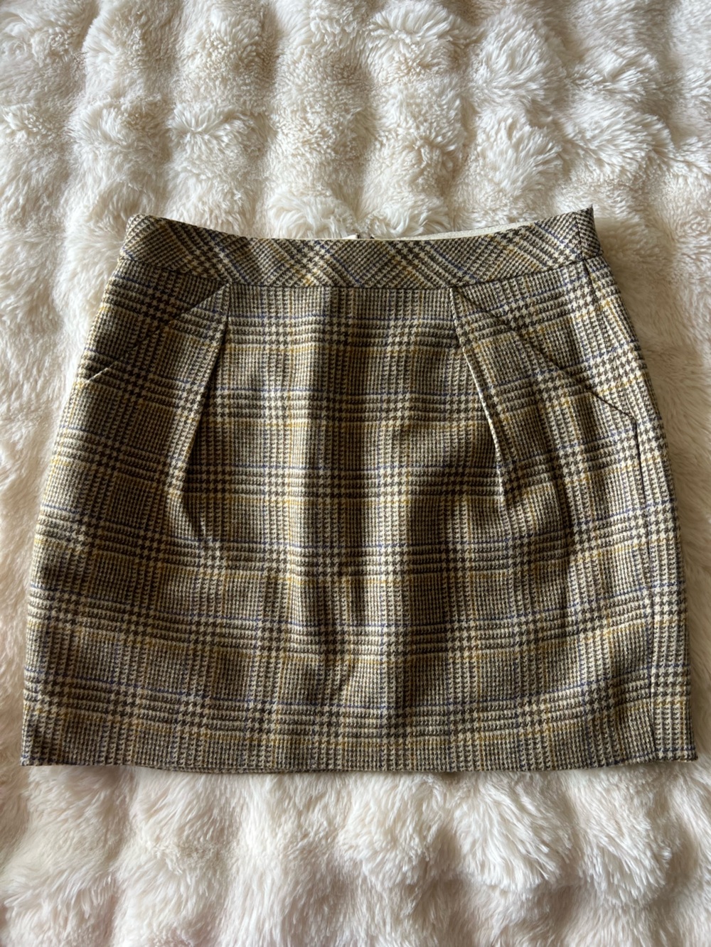 J.Crew 100% Wool Plaid Mini Skirt Size 10 Brown Beige Preppy - Picture 2 of 8
